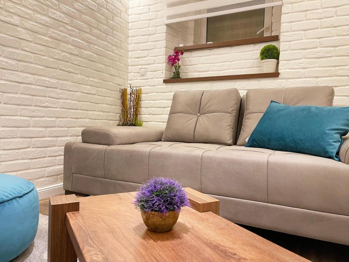Colorway Apartment Belgrade Extérieur photo