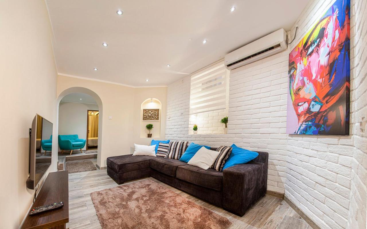 Colorway Apartment Belgrade Extérieur photo