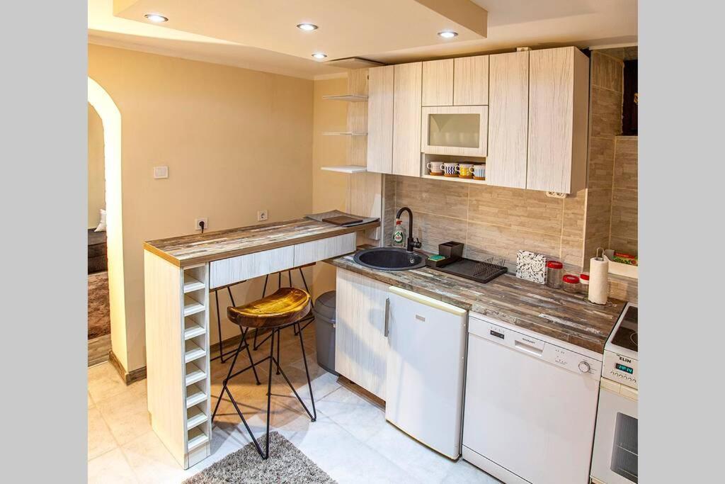 Colorway Apartment Belgrade Extérieur photo